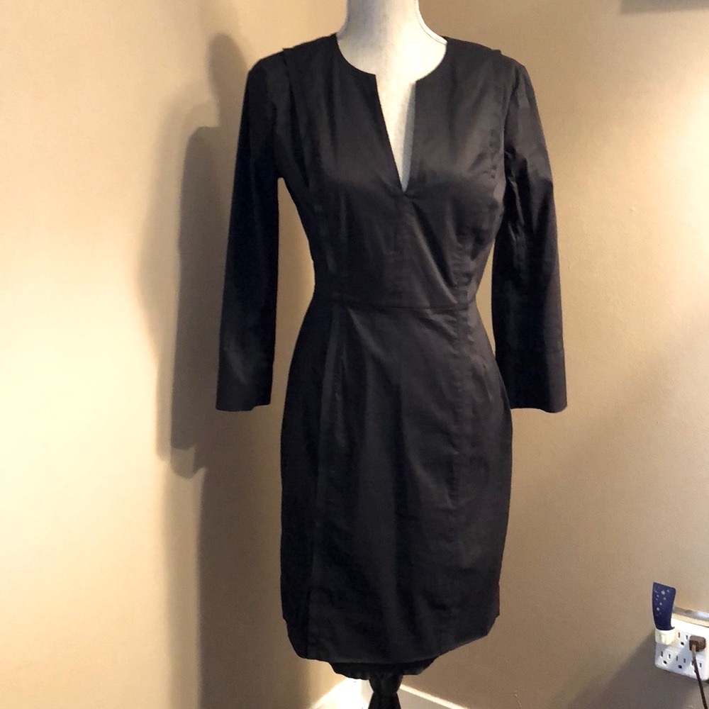 BCBG MaxAzria  Black Cotton Stretchy Dress sz 8